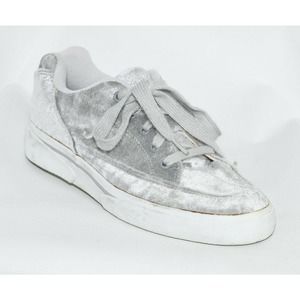FILA Gray Soft Velour Women's Running Jogging Shoes (Size US 8)